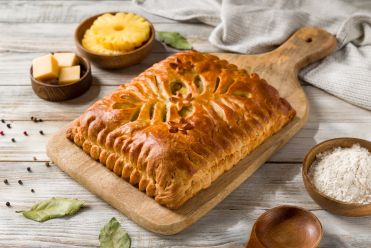 с курицей и ананасом