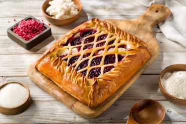 пирог малина с творогом