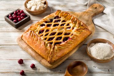 творожник с вишней